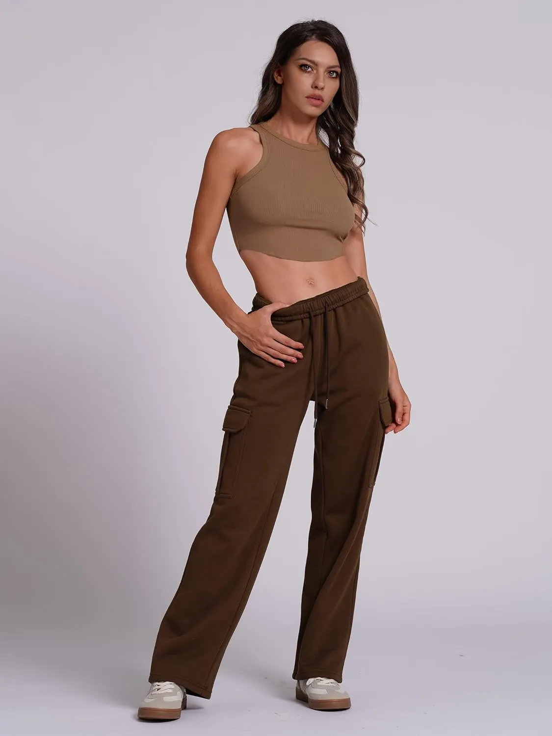 ABOCIW Womens Cargo Sweatpants Fleece Wide Leg Sweat Pants High Waisted Baggy Athletic Joggers Pants with Pockets