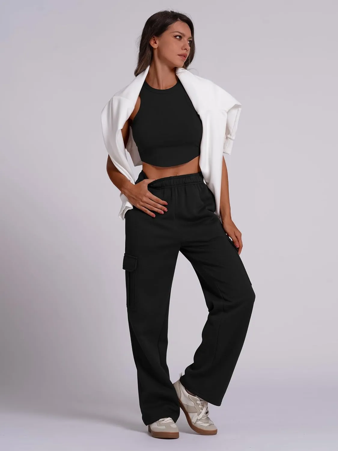 ABOCIW Womens Cargo Sweatpants Fleece Wide Leg Sweat Pants High Waisted Baggy Athletic Joggers Pants with Pockets