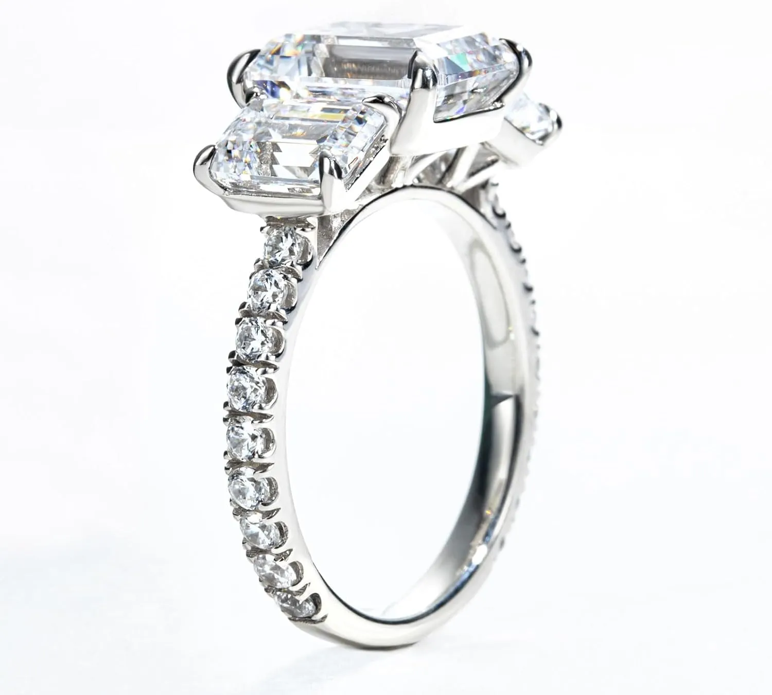 Bo.Dream Promise Rings for Her Emerald/Cushion/Radiant Cut 5ct 3-stone Cubic Zirconia Platinum Plated 925 Silver
