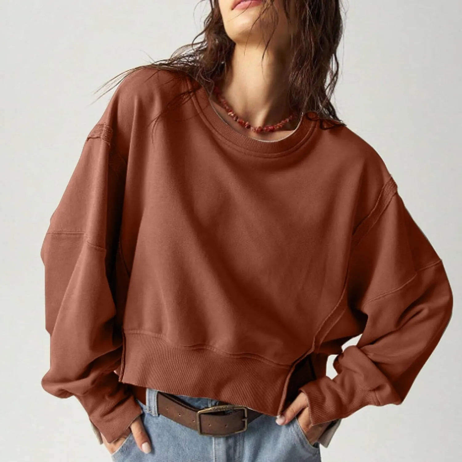 EGUGYDW Womens Crewneck Sweatshirts Cropped Long Sleeve Side Slit Loose Fit Teen Girls 2024 Fall Crop Pullover Tops