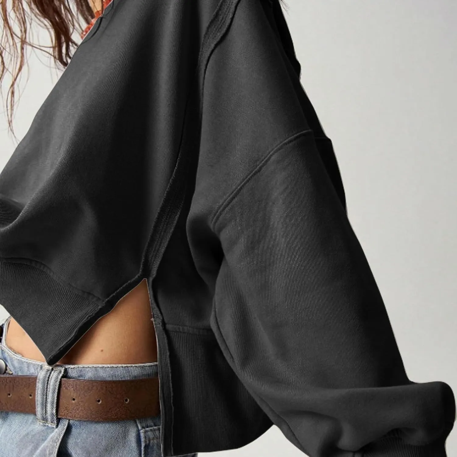 EGUGYDW Womens Crewneck Sweatshirts Cropped Long Sleeve Side Slit Loose Fit Teen Girls 2024 Fall Crop Pullover Tops