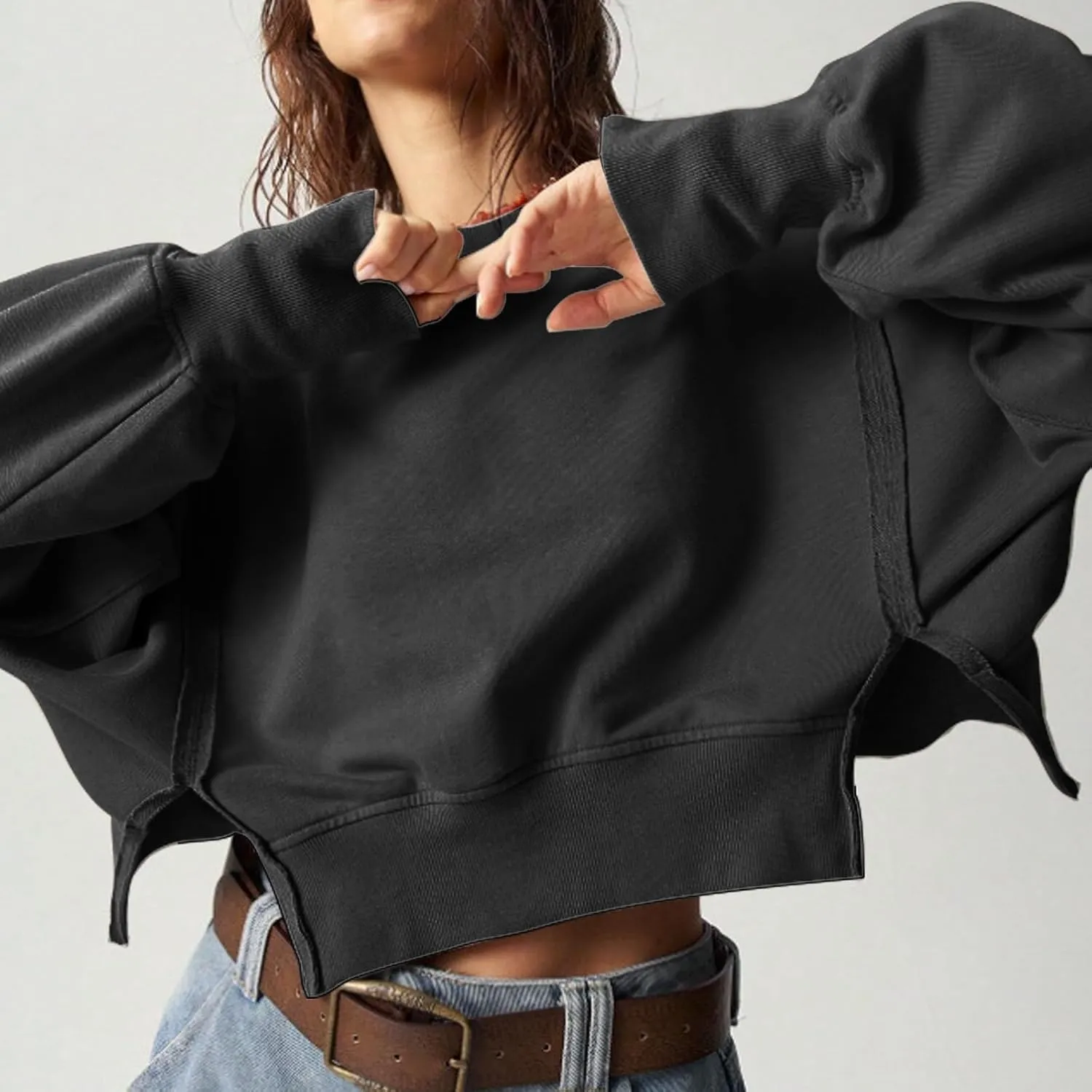 EGUGYDW Womens Crewneck Sweatshirts Cropped Long Sleeve Side Slit Loose Fit Teen Girls 2024 Fall Crop Pullover Tops