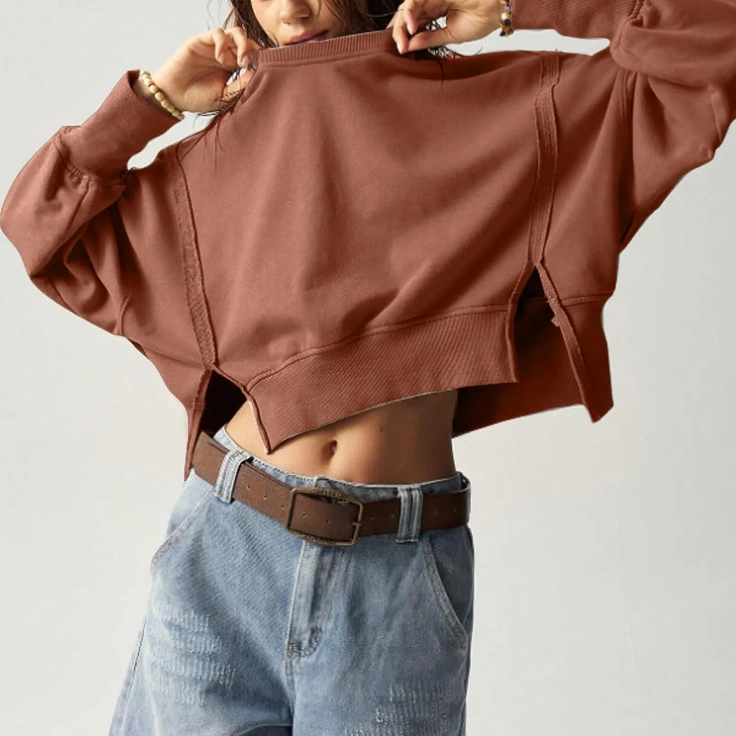 EGUGYDW Womens Crewneck Sweatshirts Cropped Long Sleeve Side Slit Loose Fit Teen Girls 2024 Fall Crop Pullover Tops