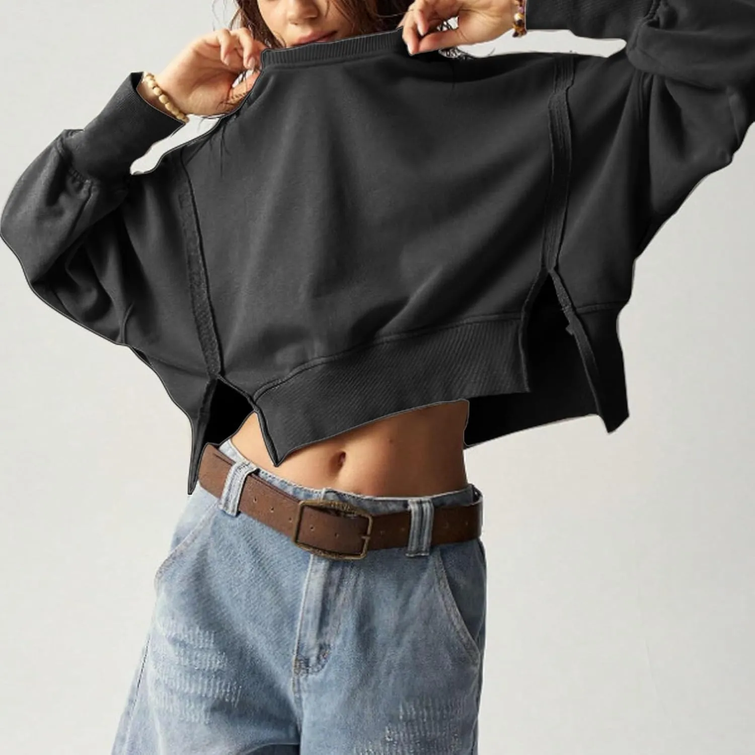 EGUGYDW Womens Crewneck Sweatshirts Cropped Long Sleeve Side Slit Loose Fit Teen Girls 2024 Fall Crop Pullover Tops