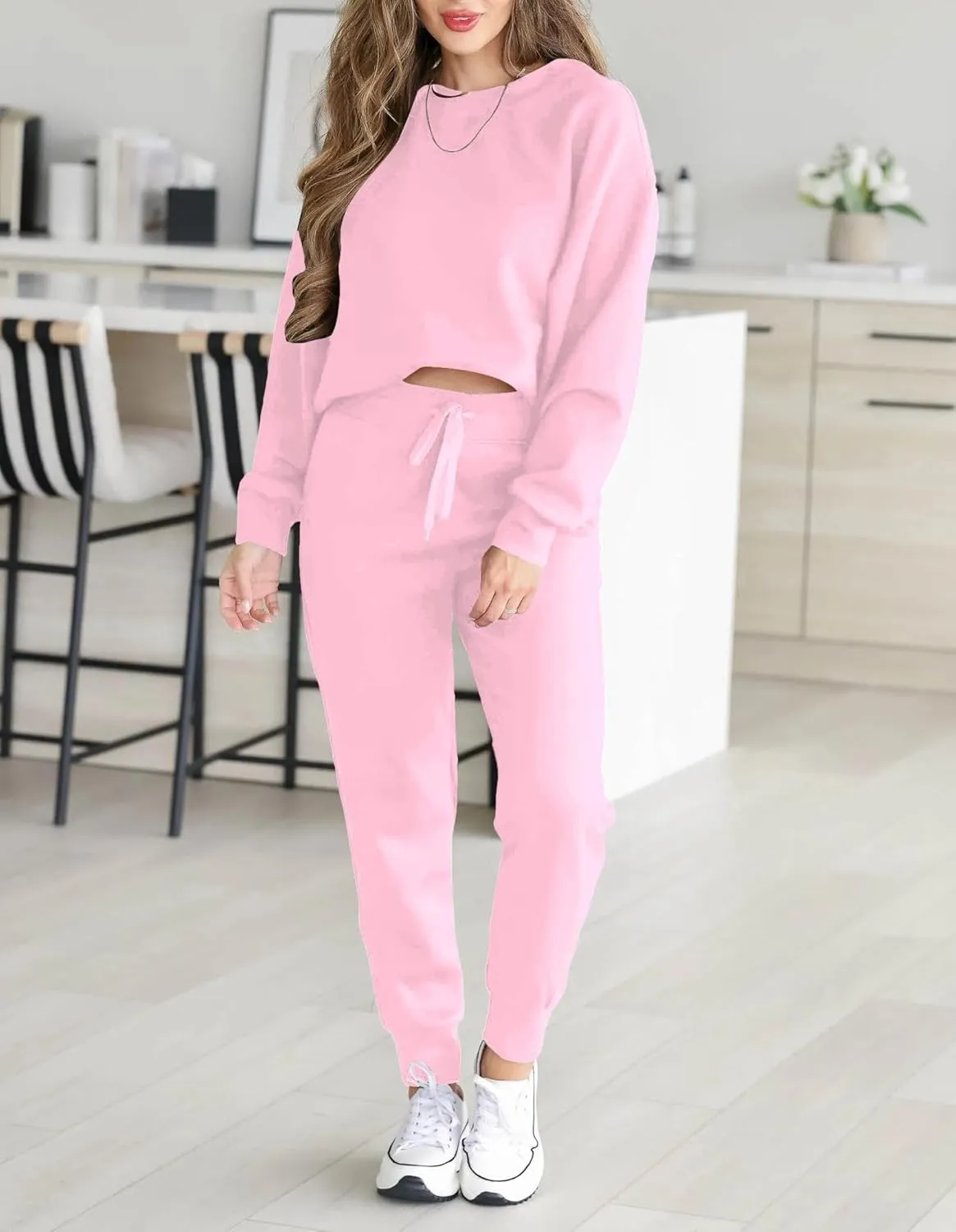 HBQ Sweatsuits For Women Sets 2 Piece Outfits Crewneck Sweatshirts Pullover Tops And Jogger Pants Tracksuits Lounge Set