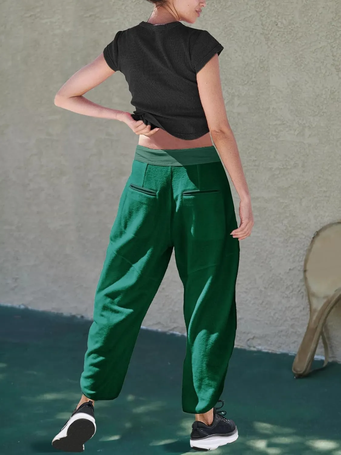 LAMISSCHE Oversized Barrel Lounge Pants Women Wide Leg Sweatpants with Pockets Baggy Cropped Pants