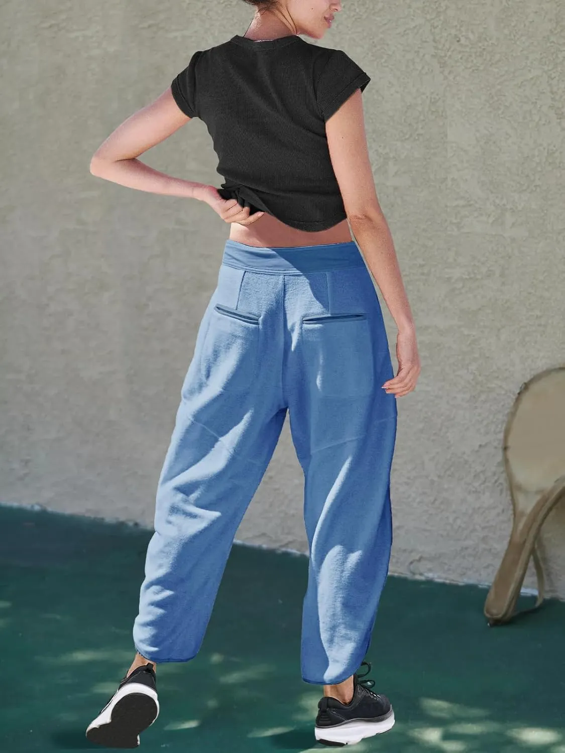 LAMISSCHE Oversized Barrel Lounge Pants Women Wide Leg Sweatpants with Pockets Baggy Cropped Pants