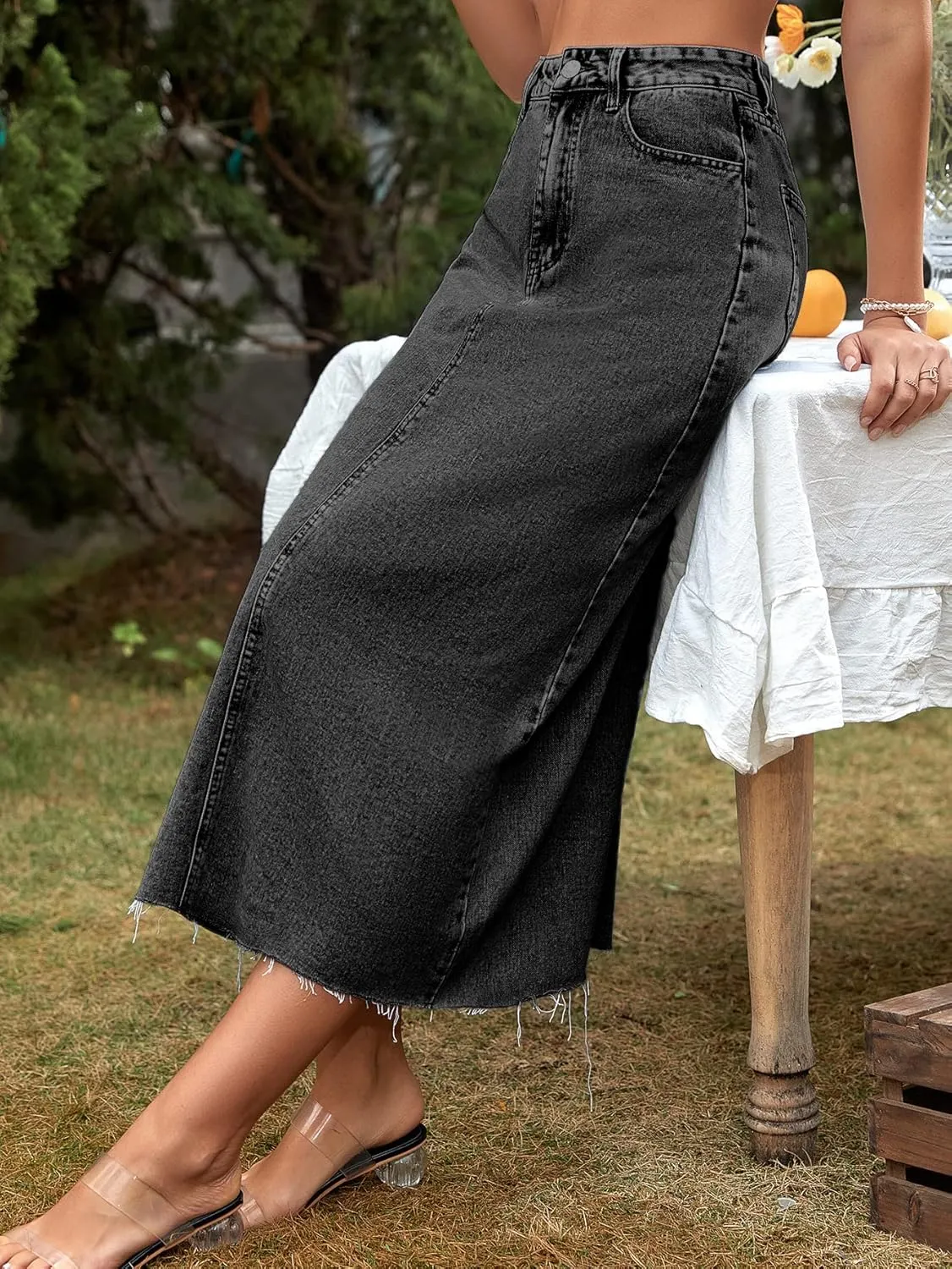 Long Denim Skirts for Women Maxi Paperbag High Waist Frayed Raw Hem A line Flare Jean Skirt with Pockets