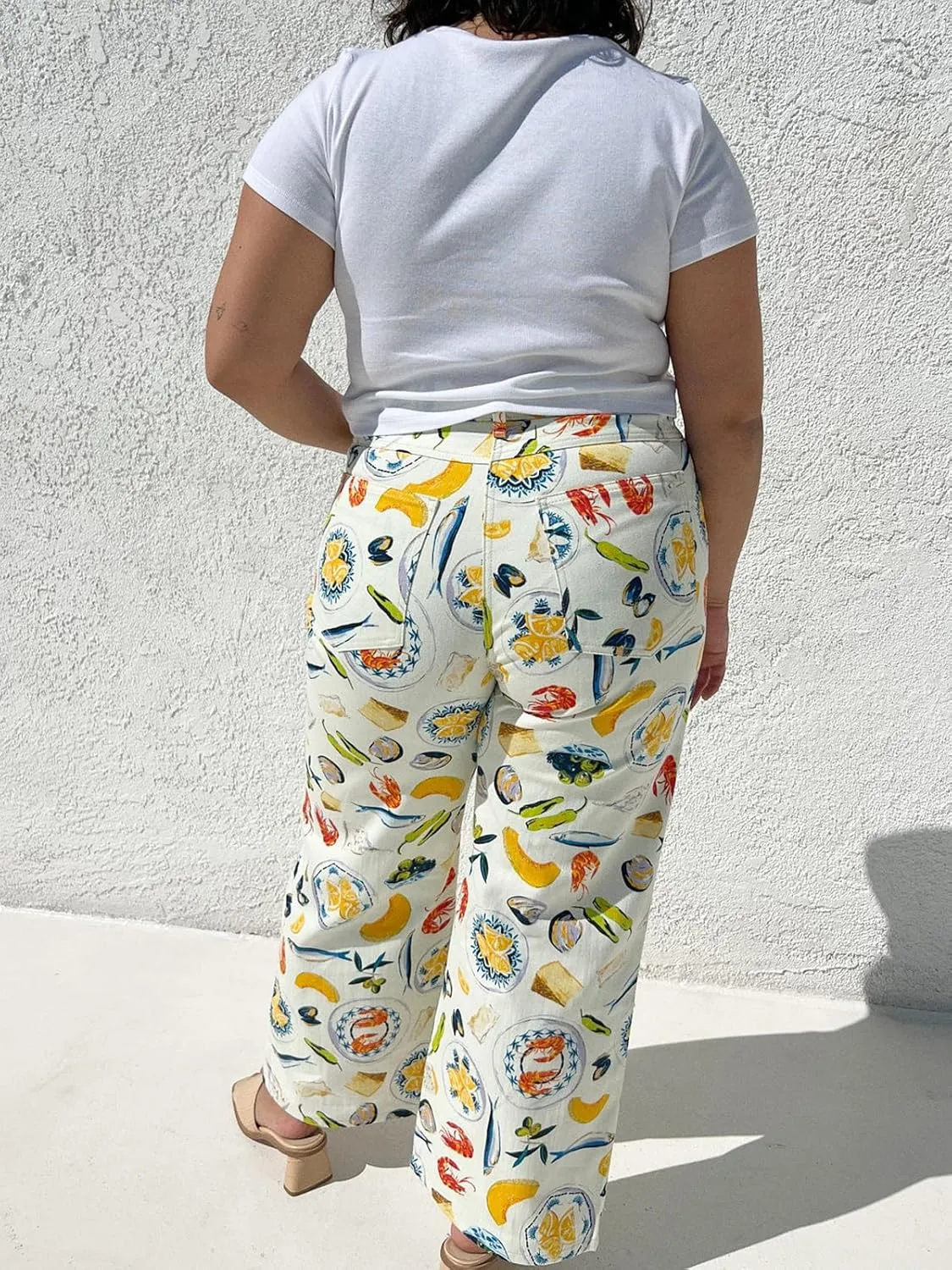 Muineobuka Women Y2k Fruit Print Jeans Graphic Print High Neck Straight Leg Denim Pants Aesthetic Jeans Summer Streetwear