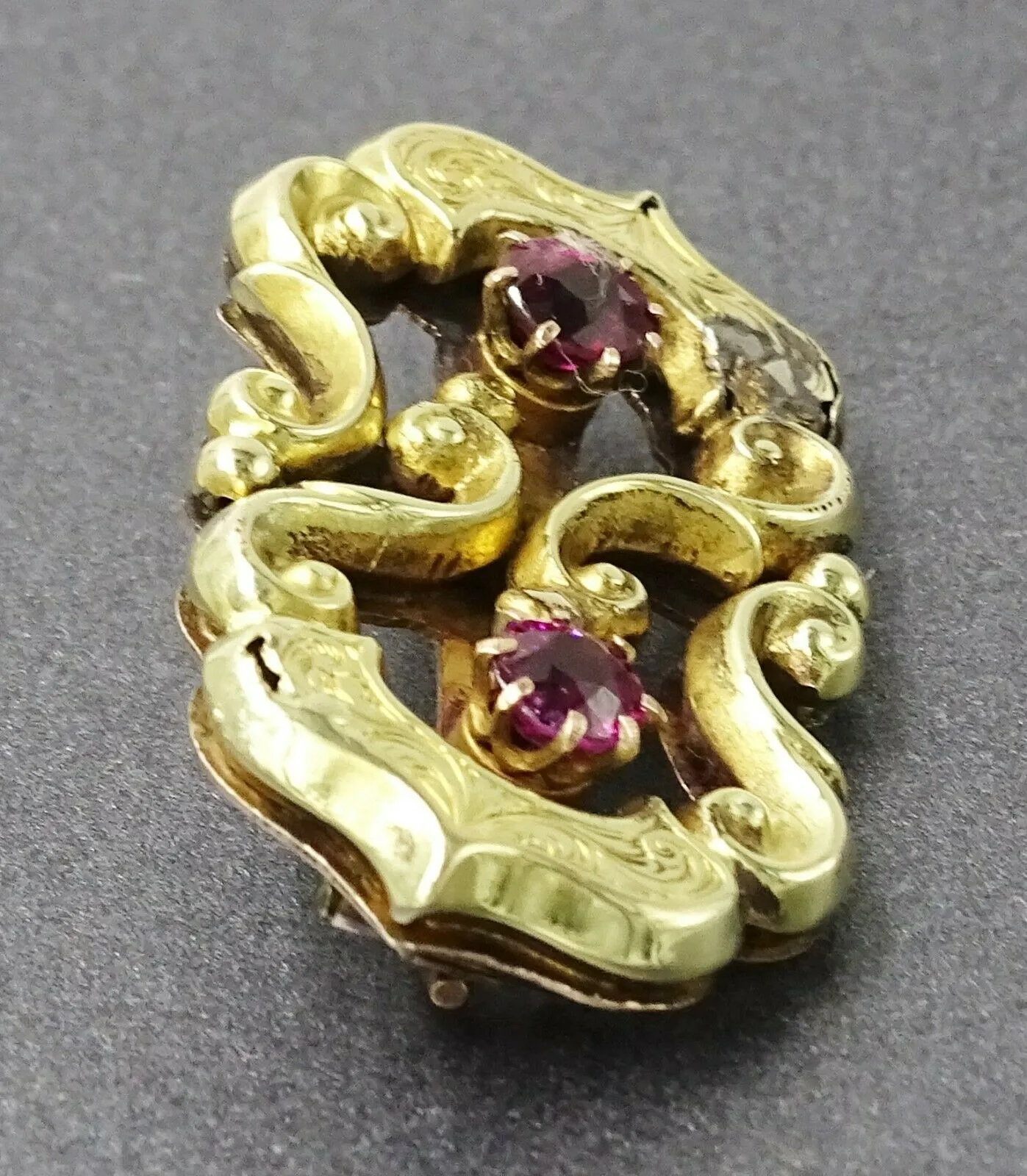 Rhodolite Garnet 9ct Yellow & Rose Gold Brooch