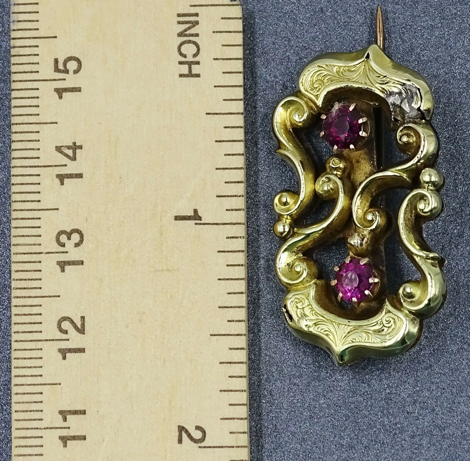 Rhodolite Garnet 9ct Yellow & Rose Gold Brooch