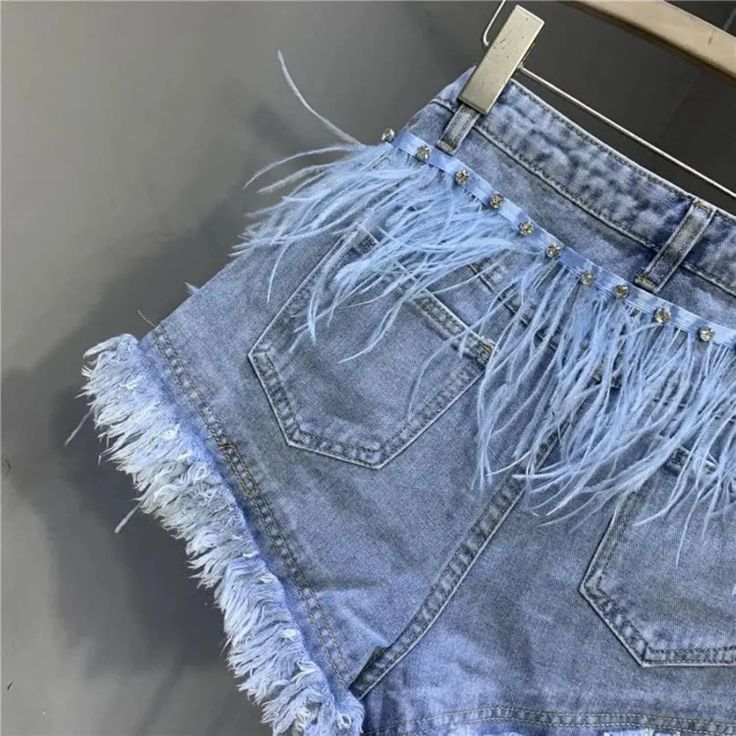 Summer Denim Shorts Women Personalized Tassel Diamond Wash Light Blue Jeans Sexy Feather Hot Pants