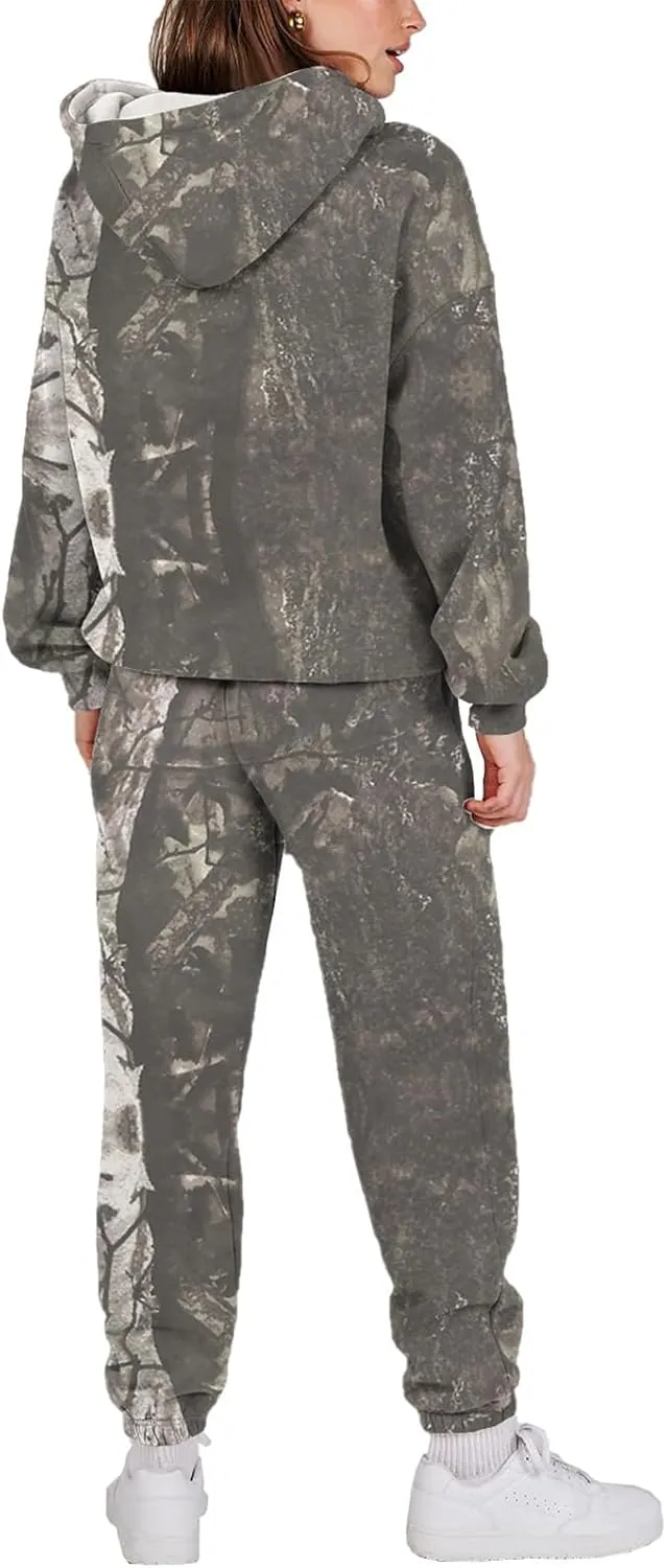 Sweatsuits for Women Set 2 Piece Camo Hoodie Long Sleeve Crewneck Camo Sweatshirt Wide Leg Sweatpants Fall Outfits