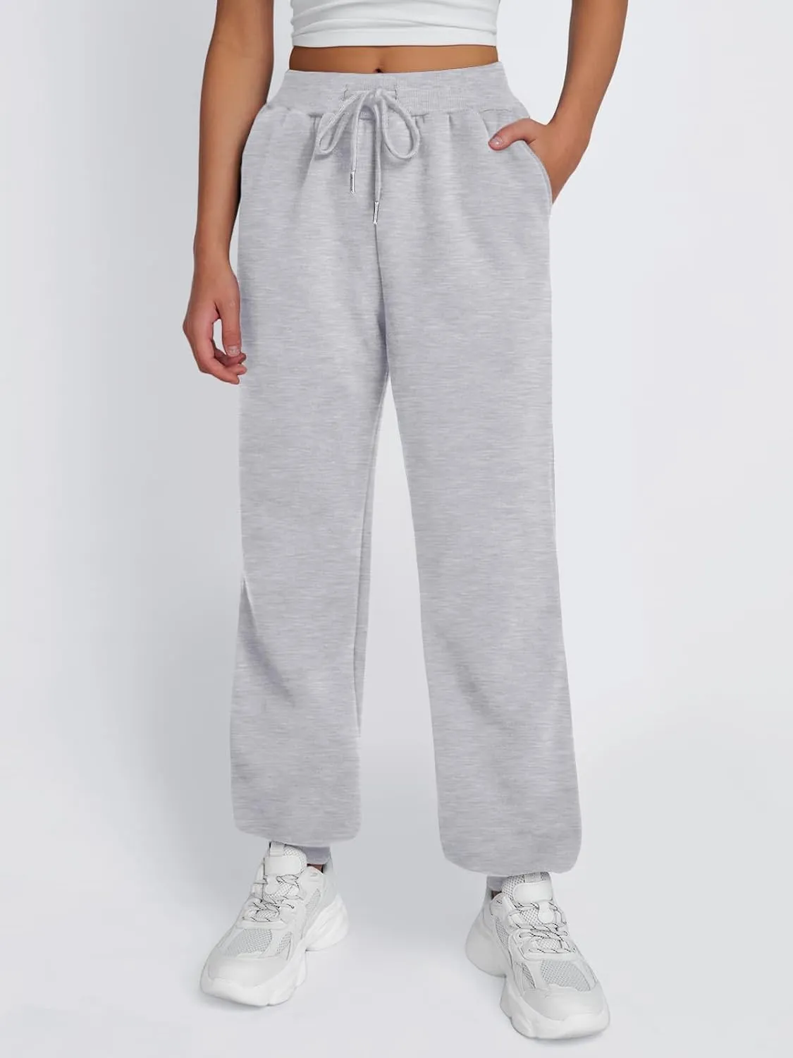 Trendy Queen Sweatpants Women Winter Fleece Lined Clothes Jogger Pants with Pockets Fall Fashion Outfits