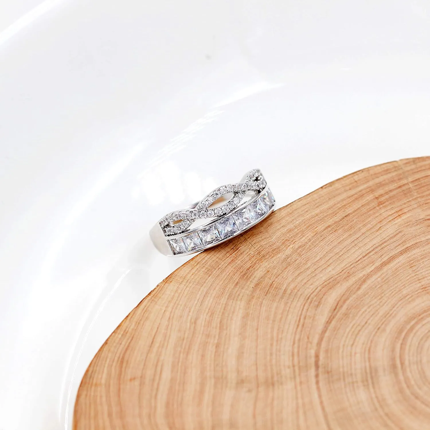 Uloveido Rose Gold & Platinum Plated Princess Cut Cubic Zirconia Eternity Ring, Infinity Wedding Band Engagement Rings Y937