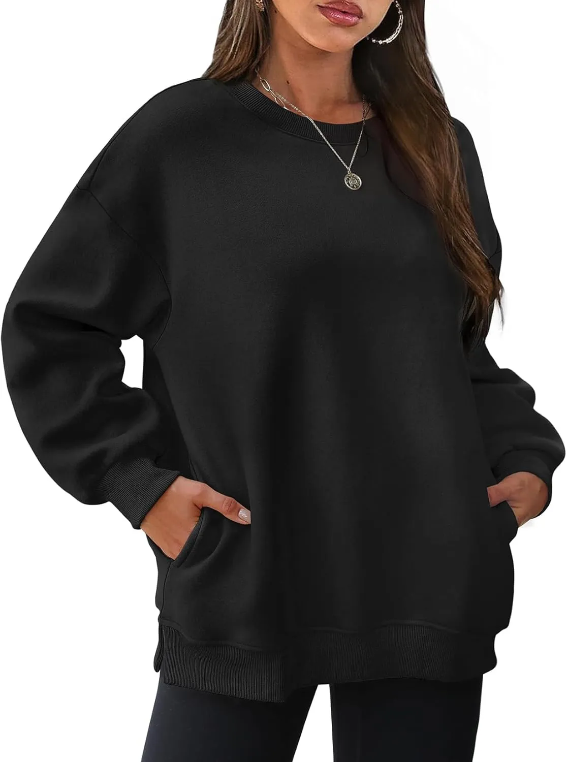 Womens Crew Neck Oversized Sweatshirt with Pockets Long Sleeve Pullover Cotton Hoodies Casual Tops Winter 2025