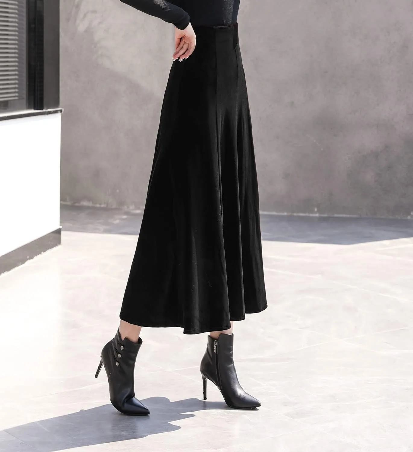Women's Vintage Velvet High Waist Winter Thicken Pleated A-Line Swing Maxi Skirts